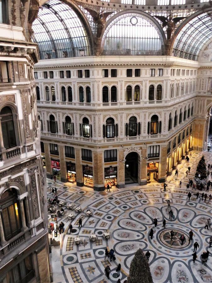 Domus Sibyllina, Galleria Umberto I Nápoly Kültér fotó