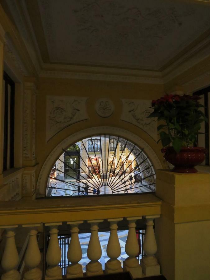 Domus Sibyllina, Galleria Umberto I Nápoly Kültér fotó